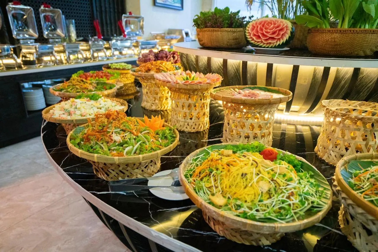 Fivitel Da Nang Hotel